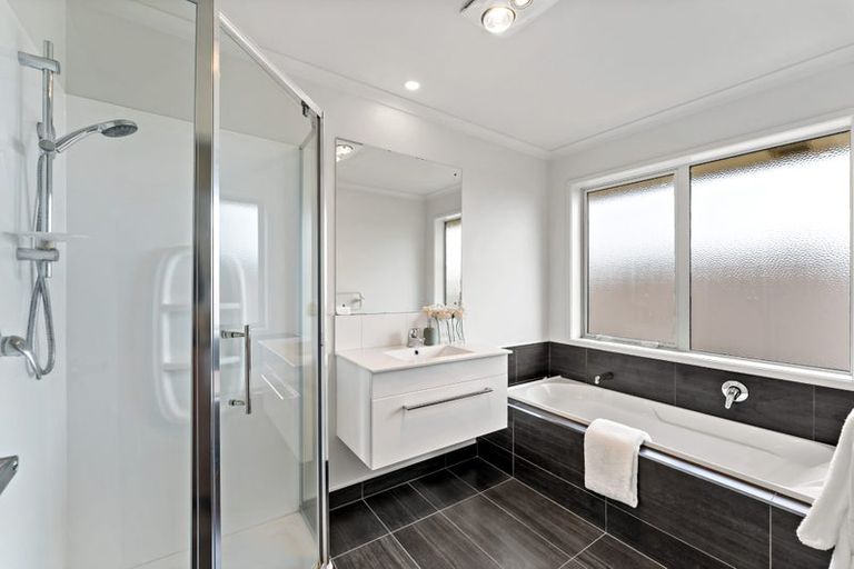 Photo of property in 1 Patu Way, Patumahoe, Pukekohe, 2679