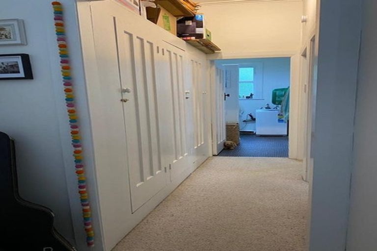 Photo of property in 2/37 Wilton Road, Wadestown, Wellington, 6012