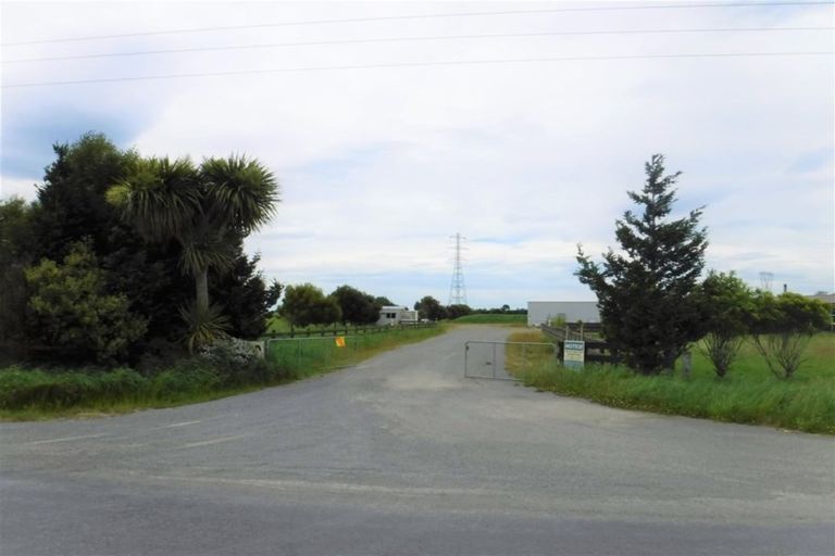 Photo of property in 2 Merton Road, Fernside, Rangiora, 7471