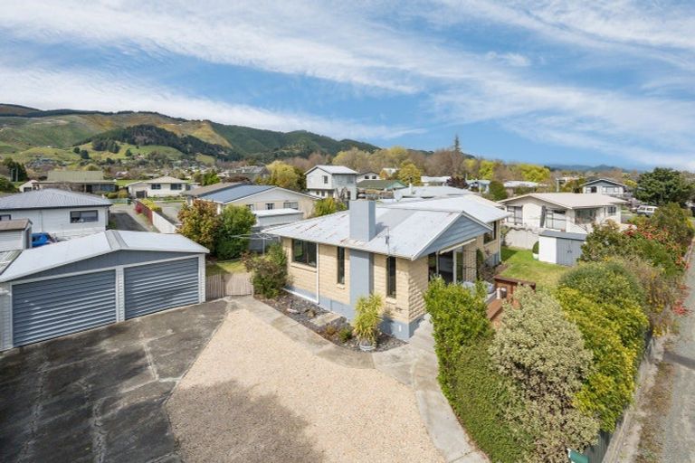 Photo of property in 8 Challies Way, Richmond, 7020