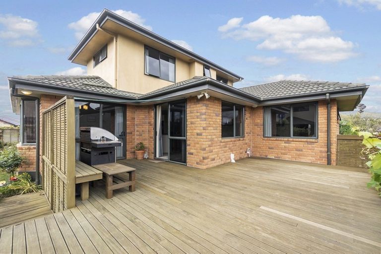 Photo of property in 99 Rototuna Road, Rototuna, Hamilton, 3210