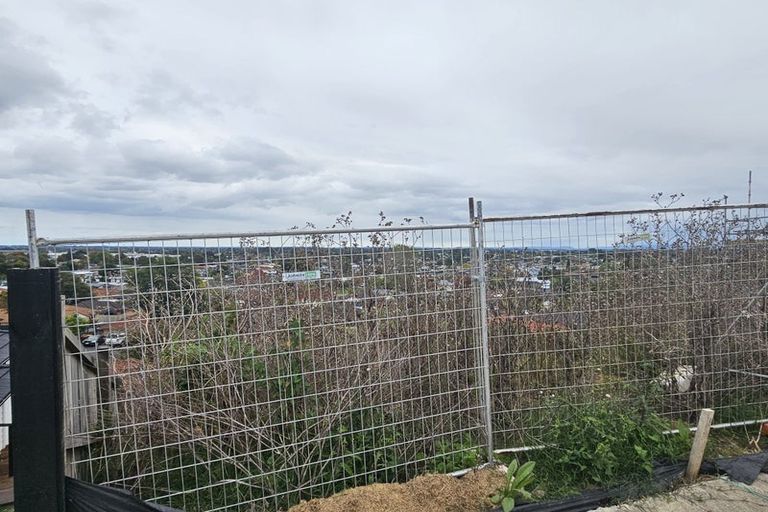 Photo of property in 49 Kirikiri Drive, Papakura, 2110