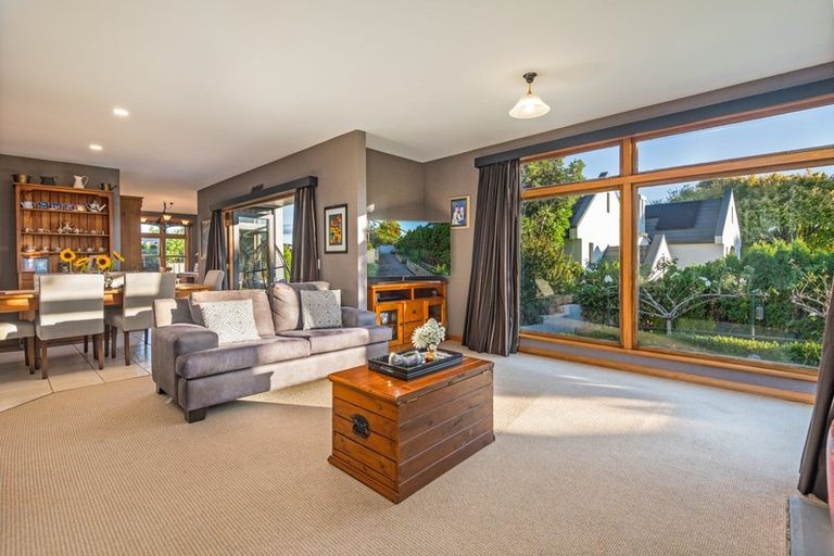 Photo of property in 15 Montgomery Terrace, Hokowhitu, Palmerston North, 4410