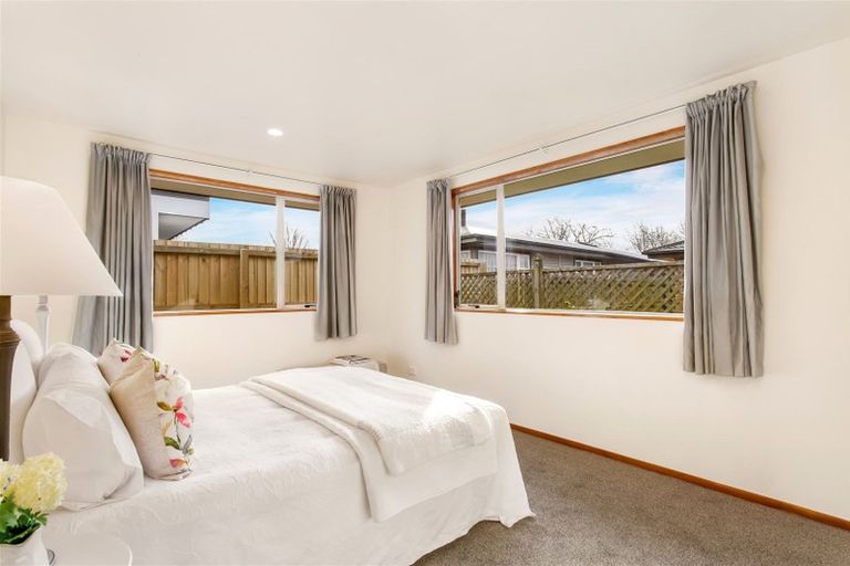 Photo of property in 35b Oxley Avenue, St Albans, Christchurch, 8014