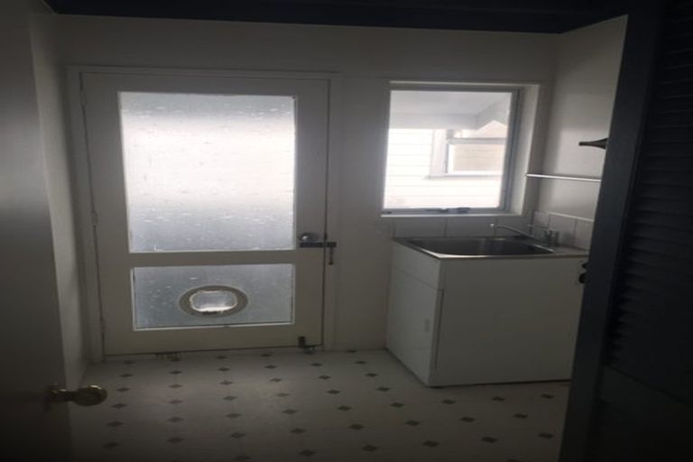 Photo of property in 99 Kaikoura Street, Maupuia, Wellington, 6022