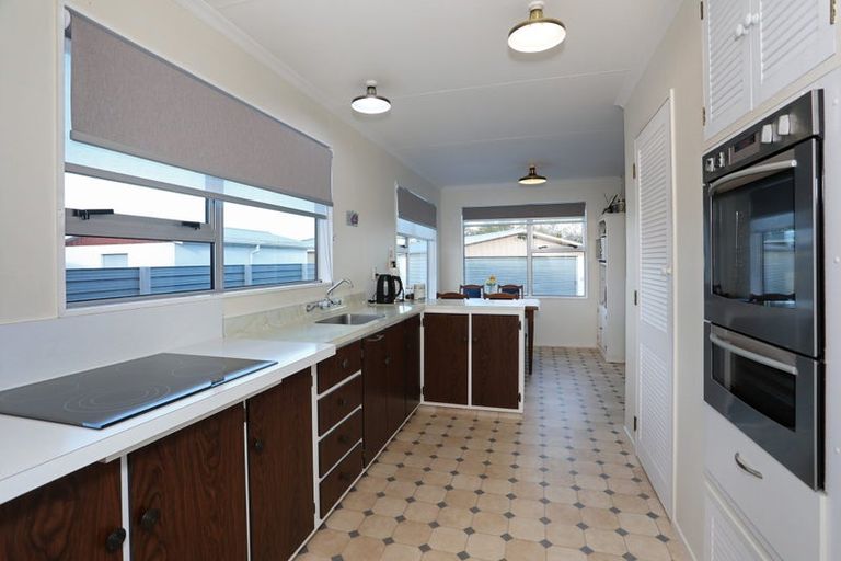 Photo of property in 10 Cheviot Place, Feilding, 4702