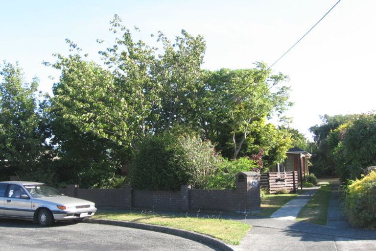 Photo of property in 10 Raukawa Grove, Trentham, Upper Hutt, 5018