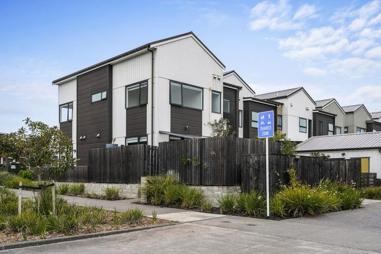 Photo of property in 1/25 Sidney Wallingford Way, Hobsonville, Auckland, 0616
