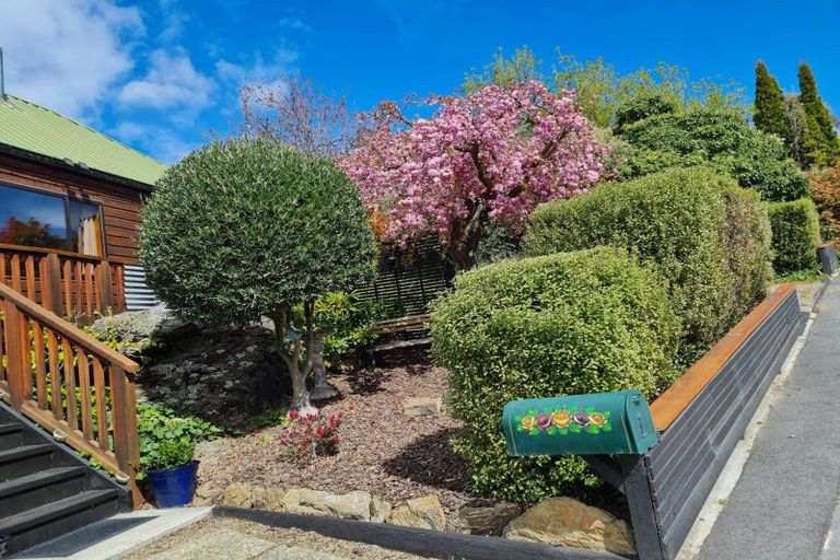 Photo of property in 1 Craig Place, Bridge Hill, Alexandra, 9320