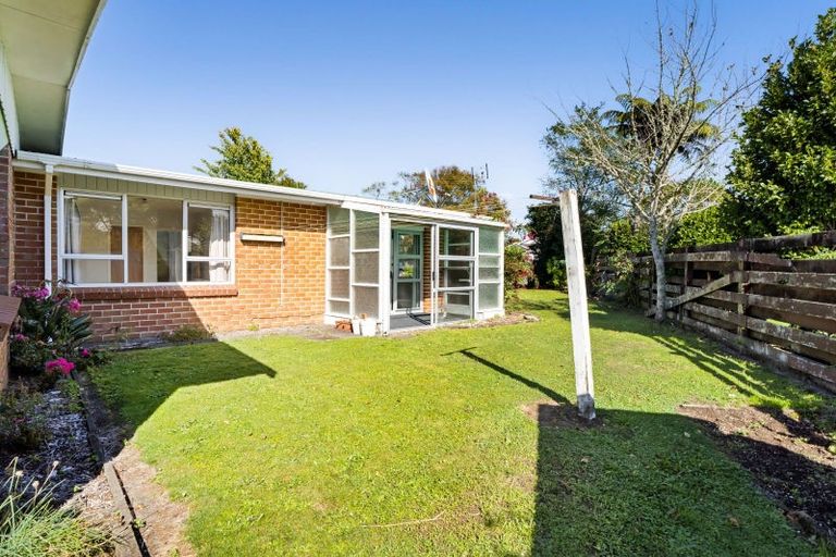 Photo of property in 2a Seyton Street, Stratford, 4332