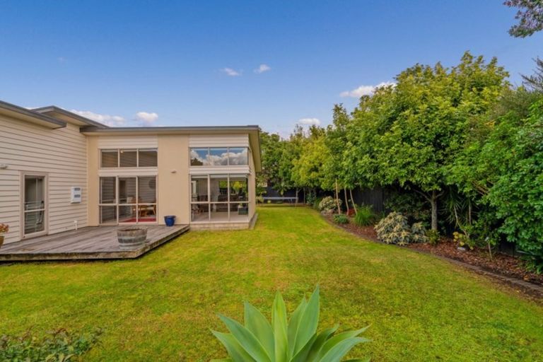 Photo of property in 14 Heritage Close, Whitianga, 3510