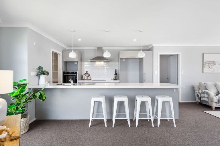 Photo of property in 11 Te Kio Crescent, Papamoa Beach, Papamoa, 3118