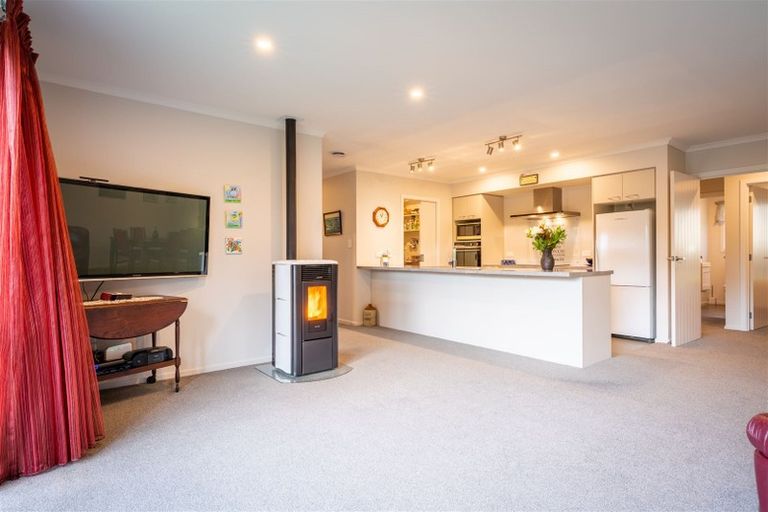 Photo of property in 20 Peel Street, Geraldine, 7930