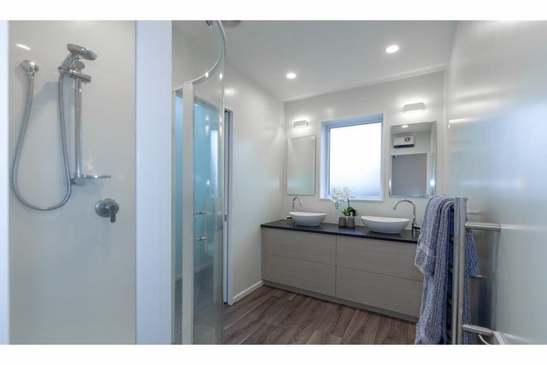 Photo of property in 21 Bourne Crescent, Papanui, Christchurch, 8053