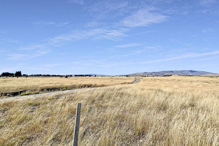 Photo of property in 415 Manuka Terrace, Ben Ohau, Twizel, 7999
