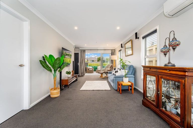 Photo of property in 164 John Burke Drive, Aotea, Porirua, 5024