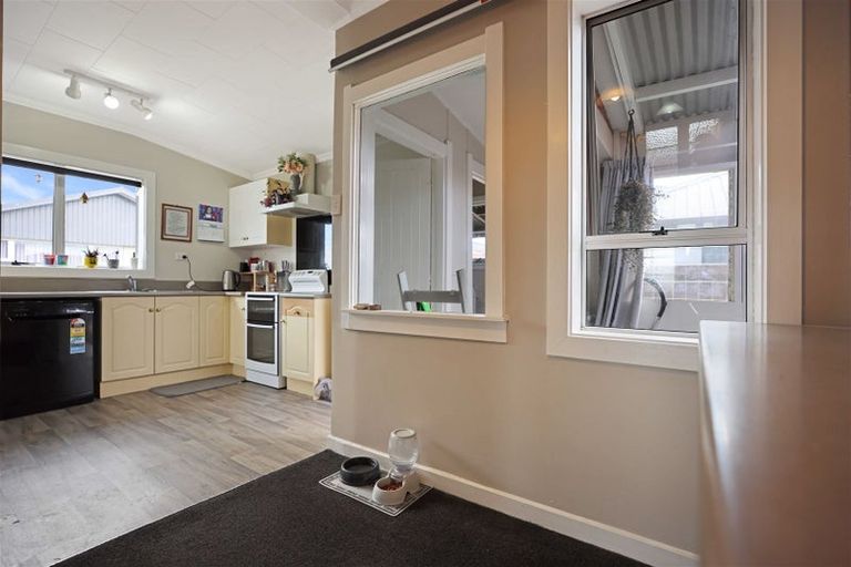 Photo of property in 76 Thomson Street, Tinwald, Ashburton, 7700