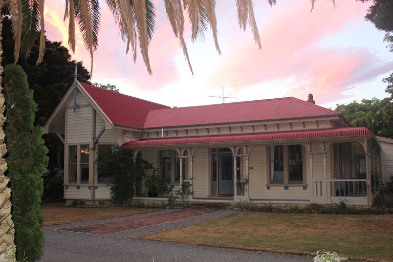 Photo of property in 8 Hilton Road, Carterton, 5713