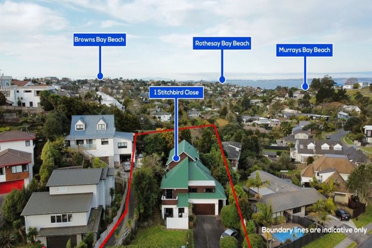 Photo of property in 1 Stitchbird Close, Murrays Bay, Auckland, 0630