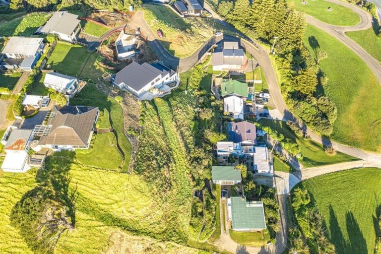Photo of property in 11 Sunset Parade, Kai Iwi, Wanganui, 4574