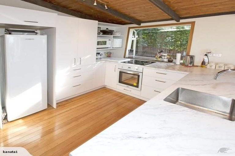 Photo of property in 193 Wade River Road, Wade Heads, Whangaparaoa, 0932