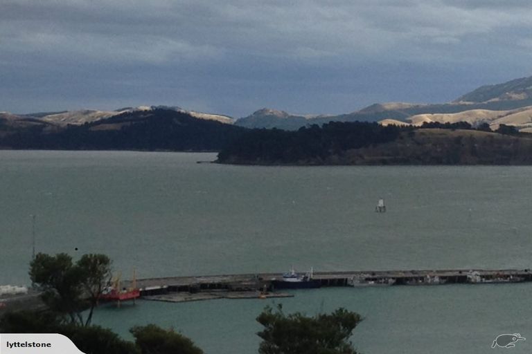 Photo of property in 26 Reserve Terrace, Lyttelton, 8082