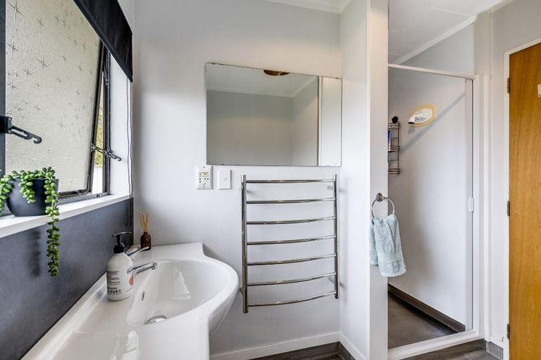 Photo of property in 29 Usherwood Crescent, Akina, Hastings, 4122