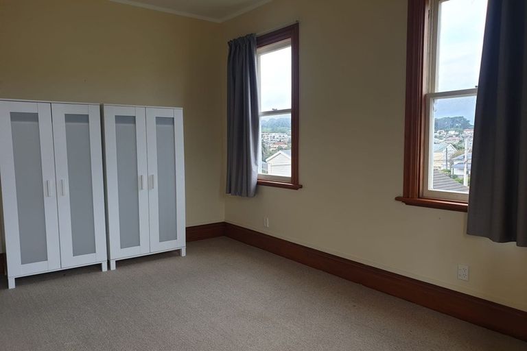 Photo of property in 10 Stoke Street, Newtown, Wellington, 6021