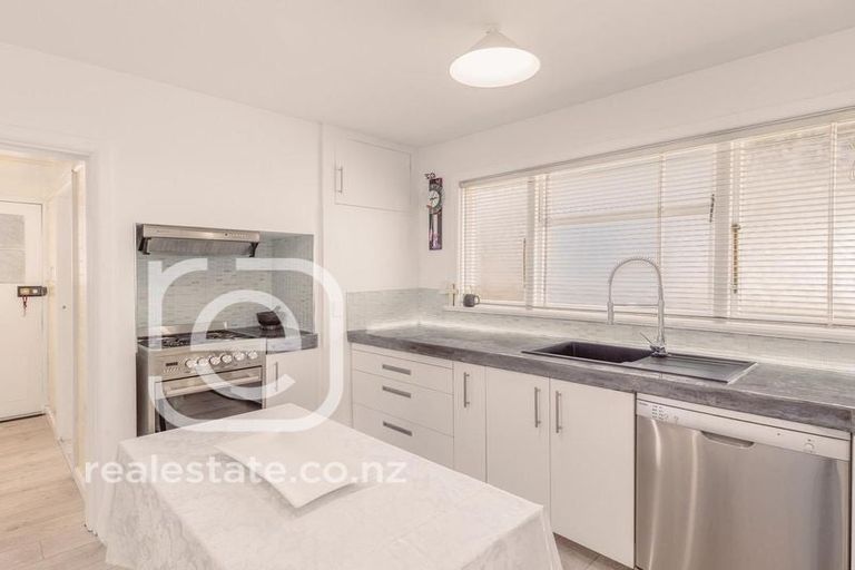 Photo of property in 83 Baker Street, New Brighton, Christchurch, 8083