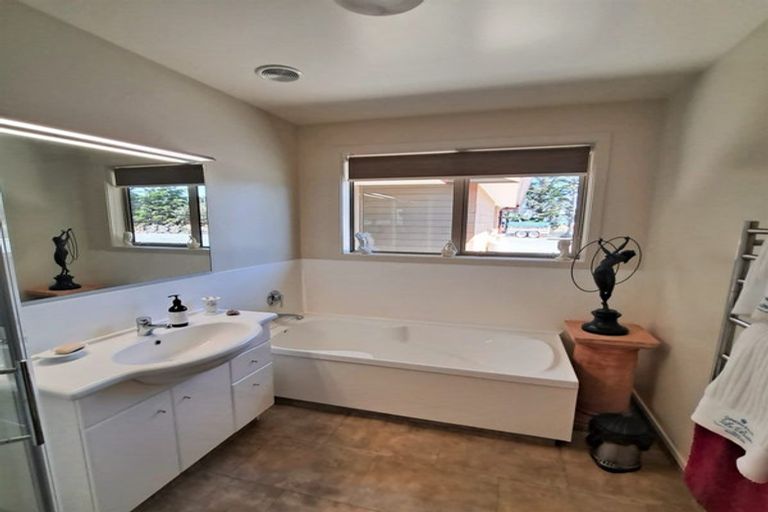 Photo of property in 583 Coast Road, Toko Mouth, Kaitangata, 9282