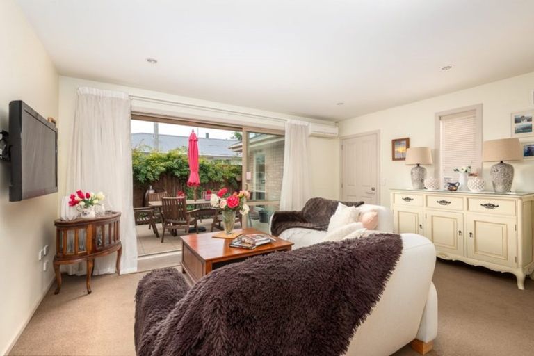 Photo of property in 2/49 Gardiners Road, Bishopdale, Christchurch, 8051