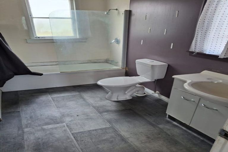 Photo of property in 3/96 Wakefield Street, Alicetown, Lower Hutt, 5010