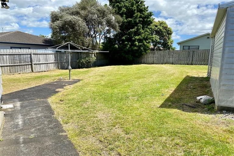 Photo of property in 36 Limond Street, Randwick Park, Auckland, 2105