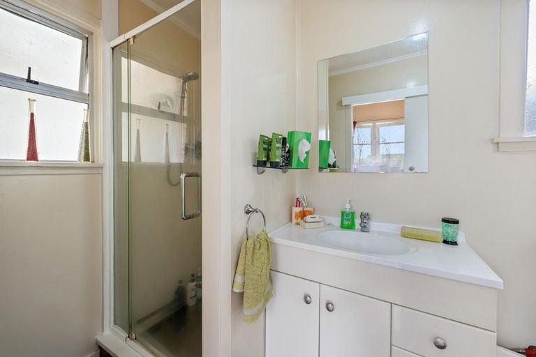 Photo of property in 8 Rangiora Street, Mangakino, 3421