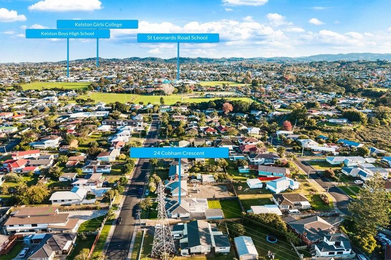 Photo of property in 24 Cobham Crescent, Kelston, Auckland, 0602