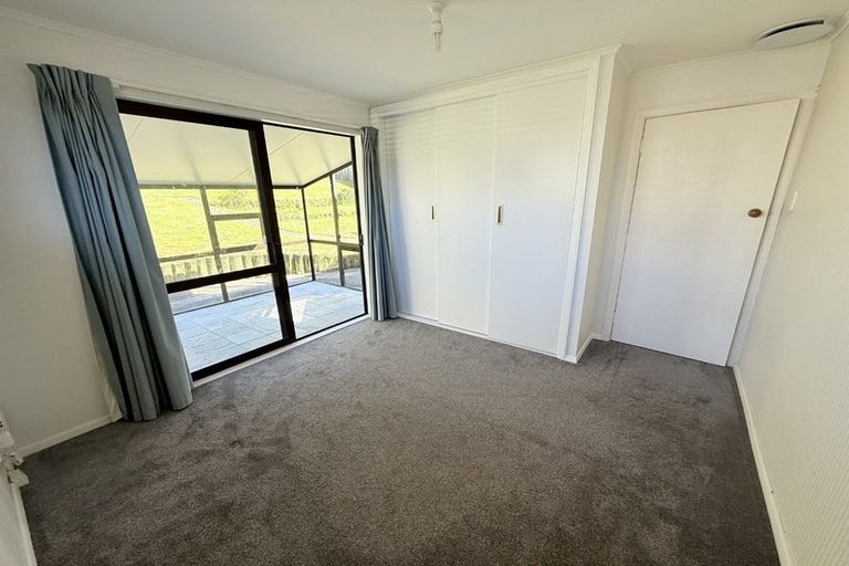 Photo of property in 365 Main Road, Tawa, Wellington, 5028