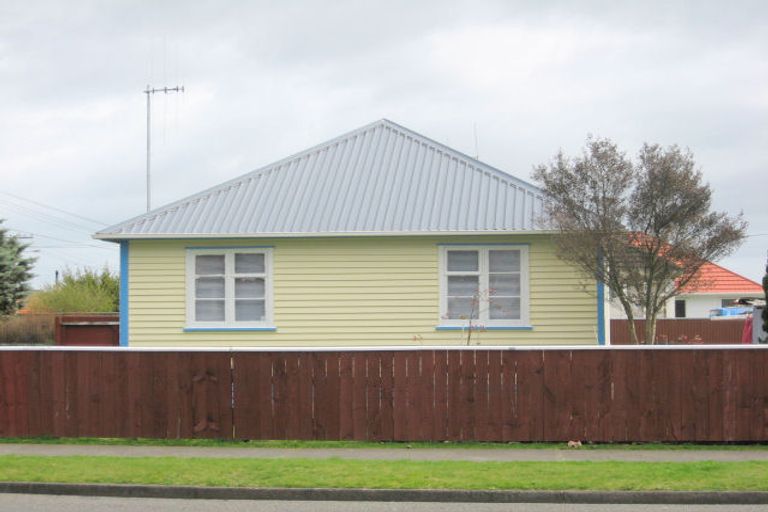 Photo of property in 41 Winchester Street, Levin, 5510