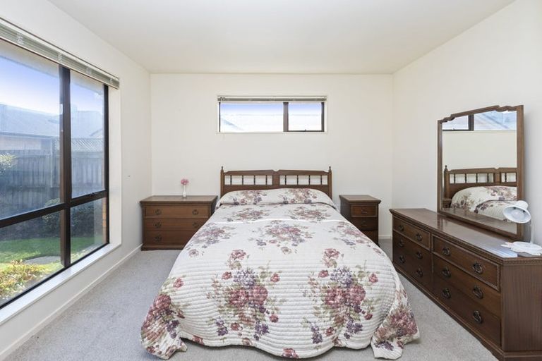 Photo of property in 112 Harewood Road, Papanui, Christchurch, 8053