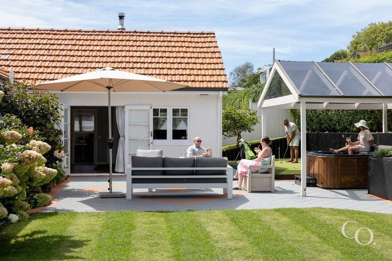 Photo of property in 15 Otumoetai Road, Judea, Tauranga, 3110