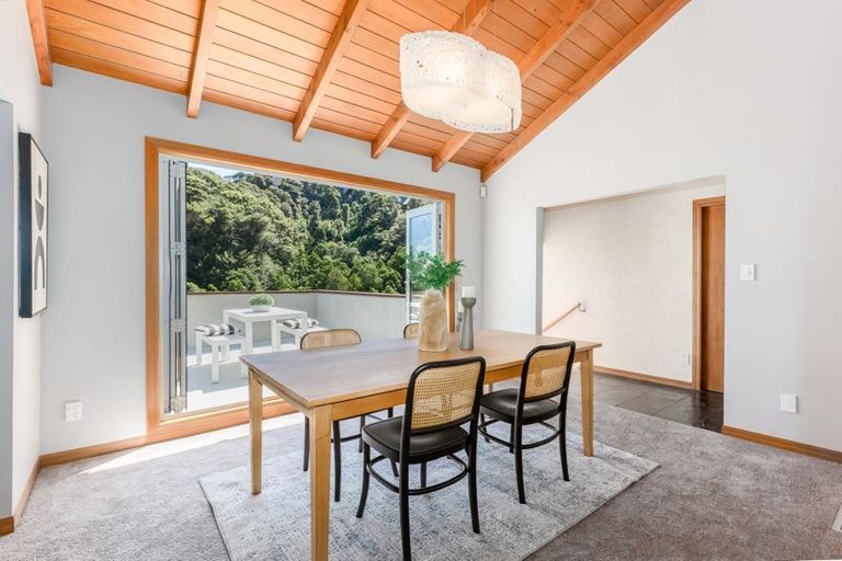 Photo of property in 130a Cheviot Road, Lowry Bay, Lower Hutt, 5013
