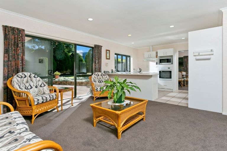 Photo of property in 12 Sample Road, Albany, Auckland, 0632