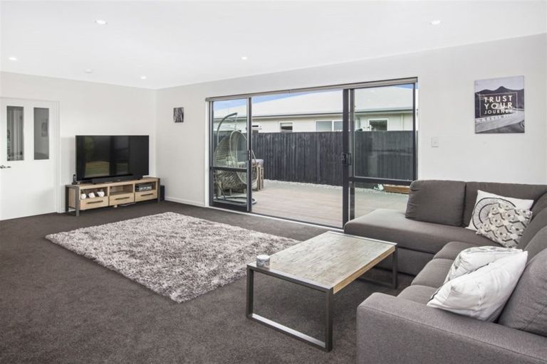 Photo of property in 41 Kingsbridge West, Burwood, Christchurch, 8083