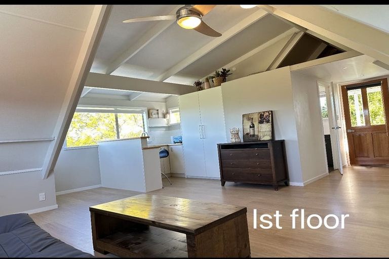 Photo of property in 25 Hobson Road, Lucas Heights, Auckland, 0632