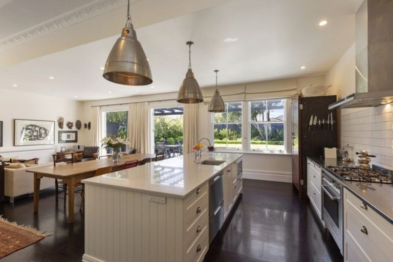 Photo of property in 18 Buick Street, Petone, Lower Hutt, 5012