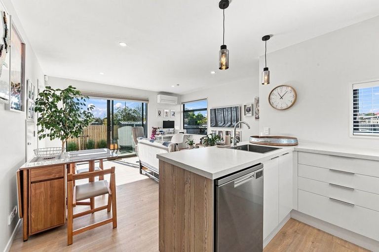 Photo of property in 1/635 Worcester Street, Linwood, Christchurch, 8062