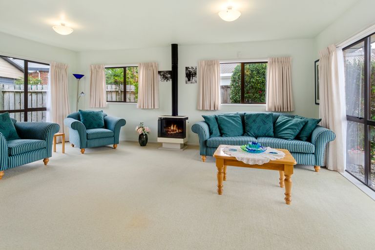 Photo of property in 17 Melwood Drive, Warkworth, 0910