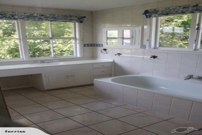 Photo of property in 63 Parkstone Avenue, Ilam, Christchurch, 8041