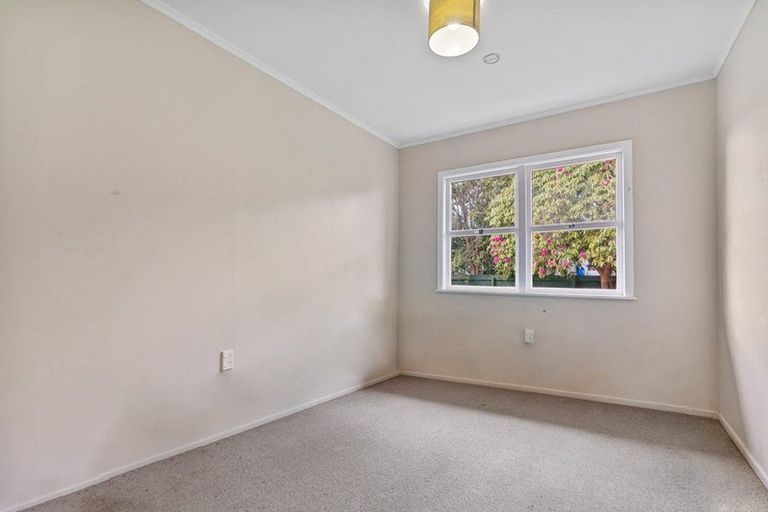 Photo of property in 9 Otuhiwai Crescent, Tikipunga, Whangarei, 0112
