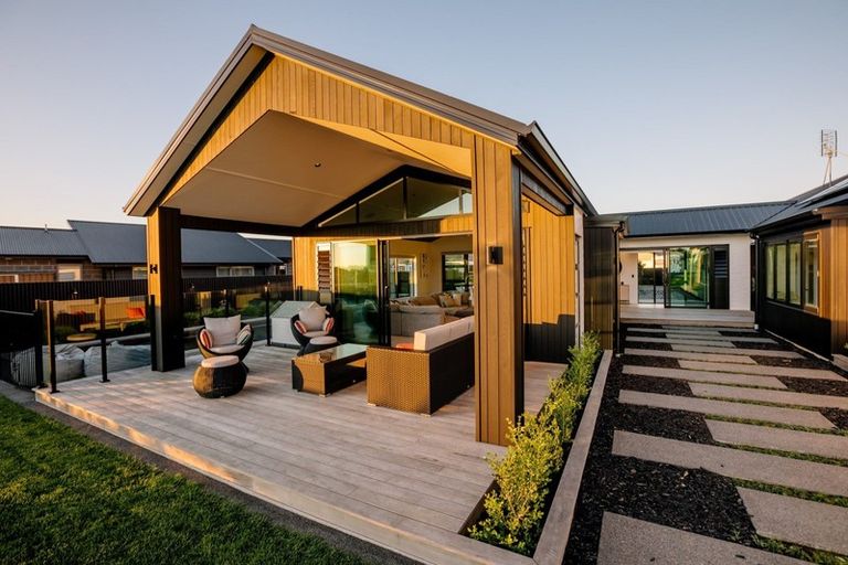 Photo of property in 6 Pukeko Grove, Cambridge, 3434