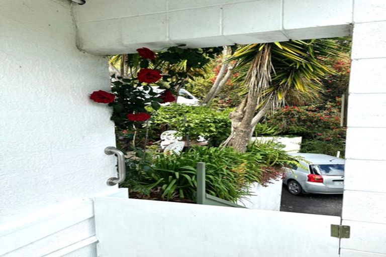 Photo of property in 4/58 School Road, Paihia, 0200